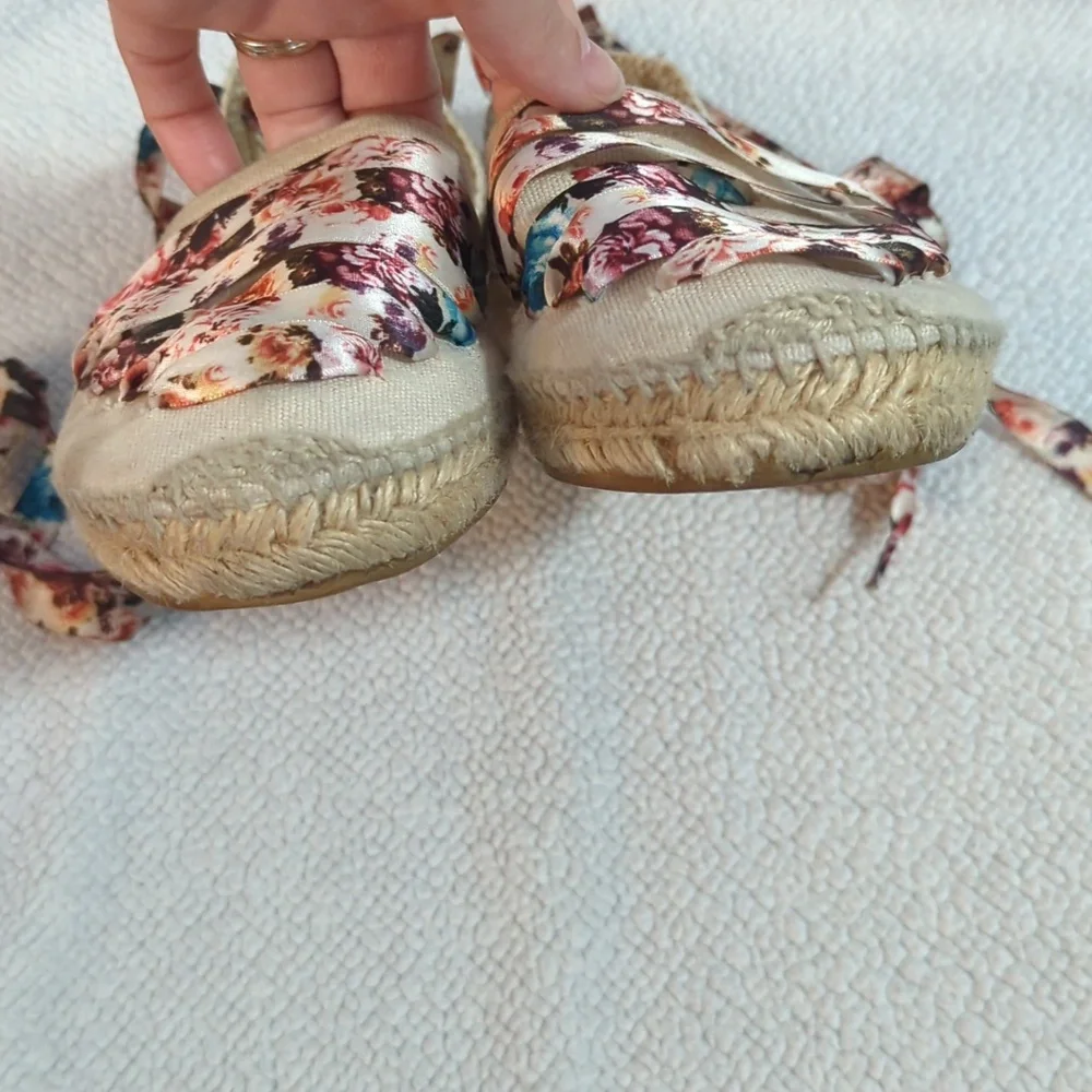 Toni Pons Tan Pink Floral Ribbon Lace Up‎ Canvas Espadrille Shoe Size 39